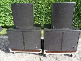 2 enceintes à amplifier