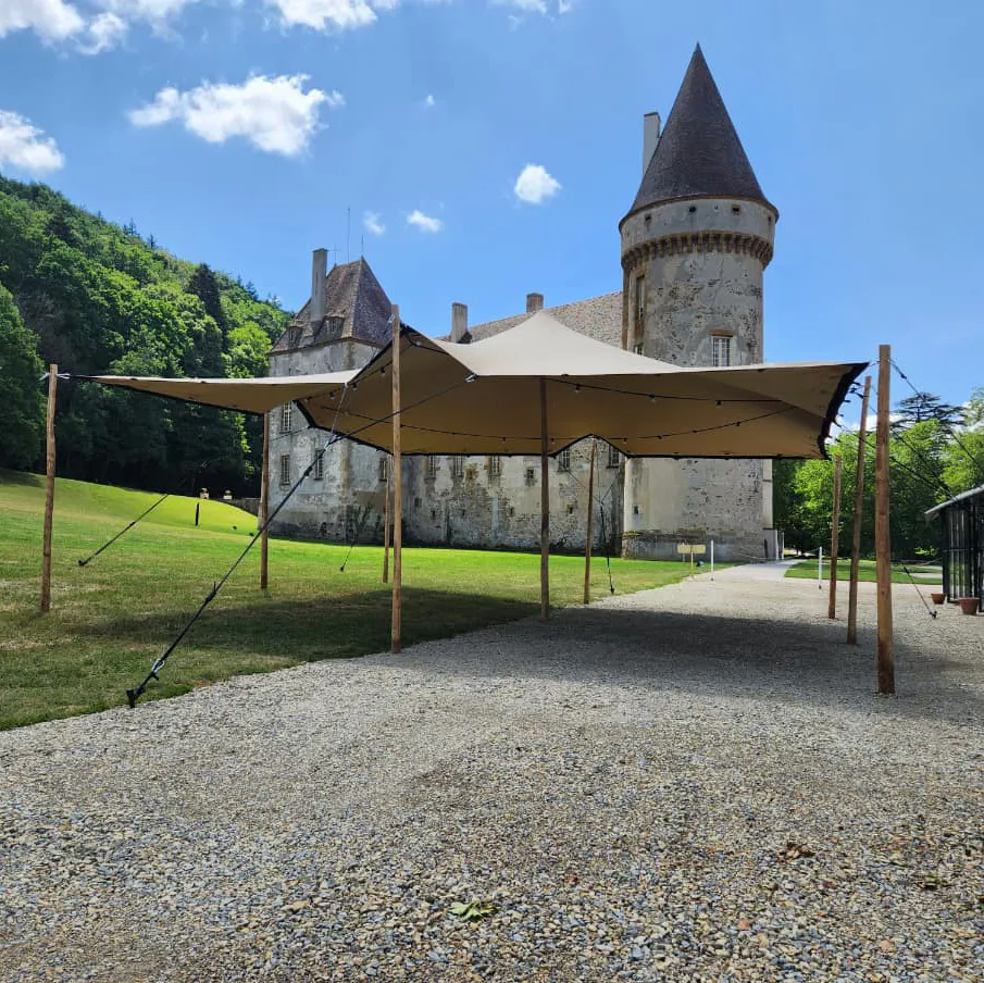 Location de tentes nomades / stretch en Bourgogne